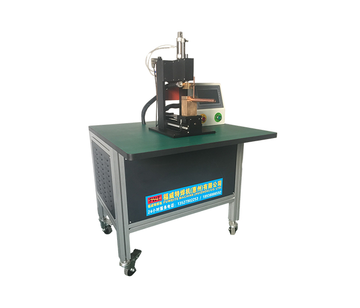 不銹鋼濾網直線點焊機